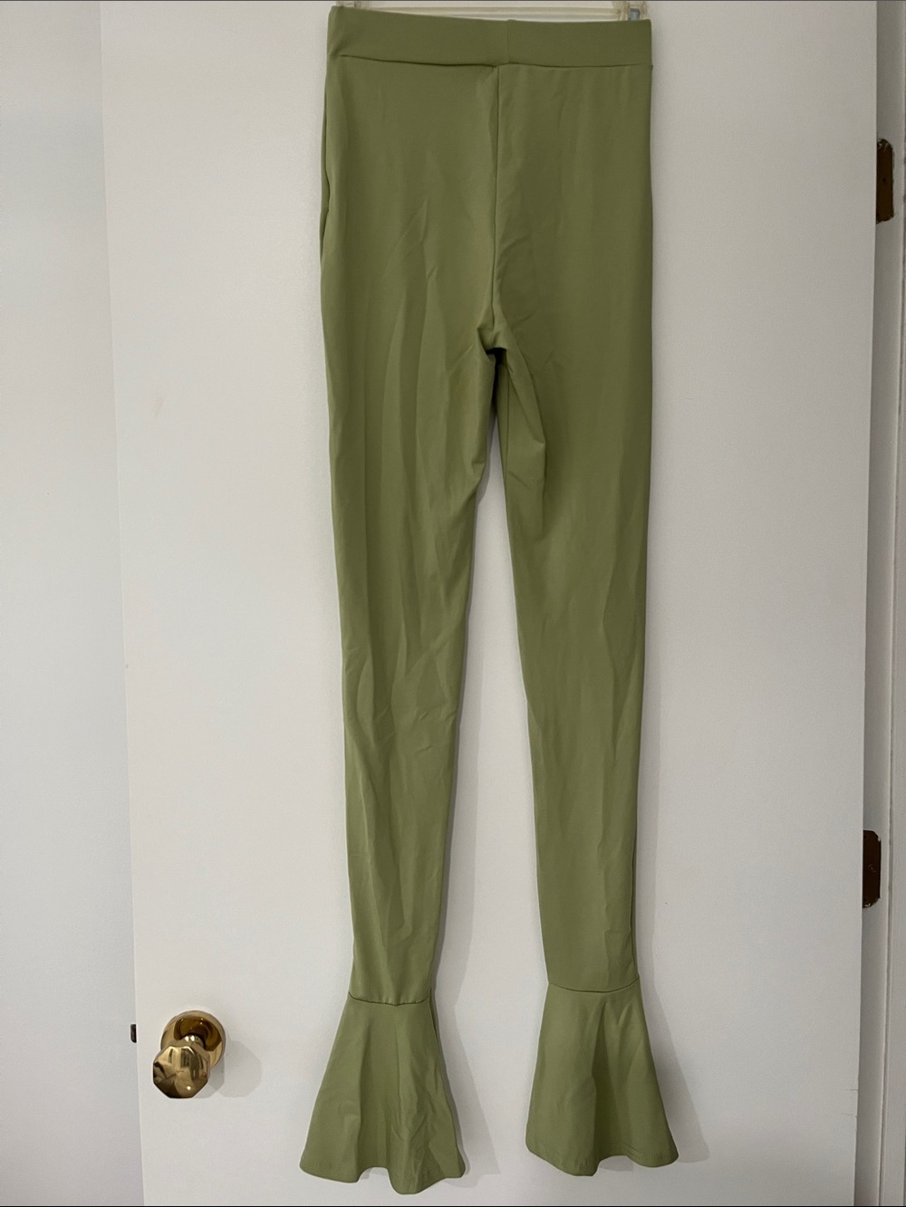 SET Top + Bottom 💚 - Picture 5 of 12